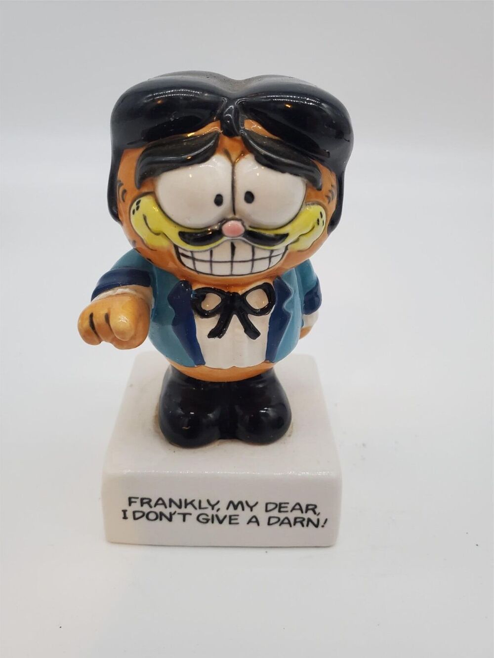 Garfield - Frankly My Dear I Don't Give a Darn Figurine 4"